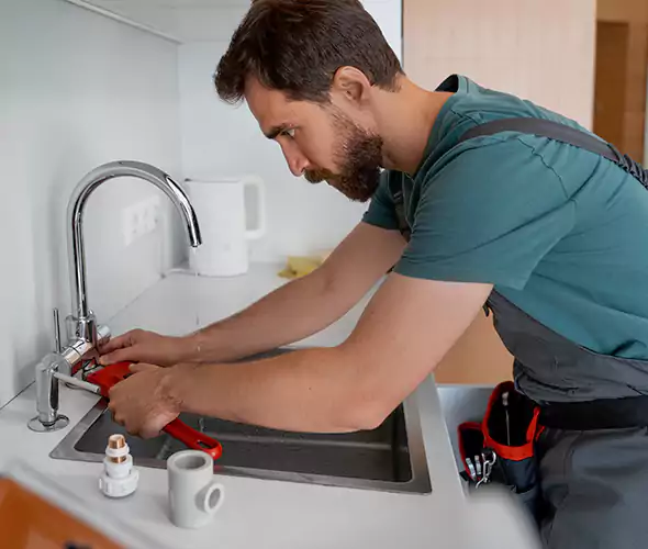Professional Faucet Replacement Specialist in Fort Lee, NJ: Schedule Affordable Faucet Replacement Services with Us