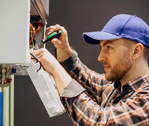 Expert Plumber for Tankless Water Heater Maintenance in Fort Lee, NJ: Schedule Professional Maintenance Services with Us