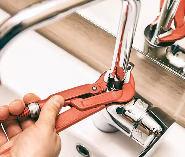 Expert Leak Repair Plumber in Fort Lee, NJ